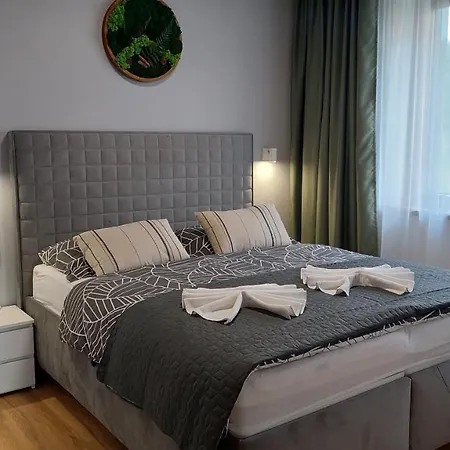 Apartman C2 *