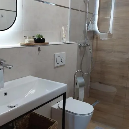 C2 Apartman *