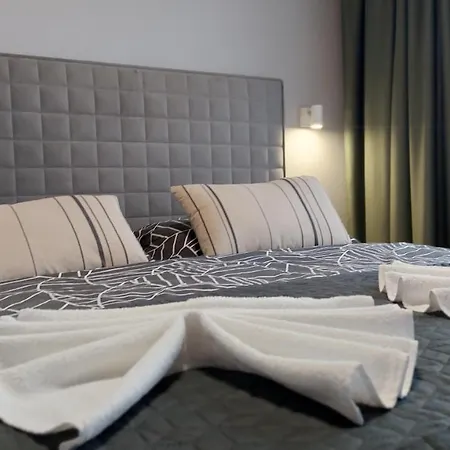 C2 Apartman *